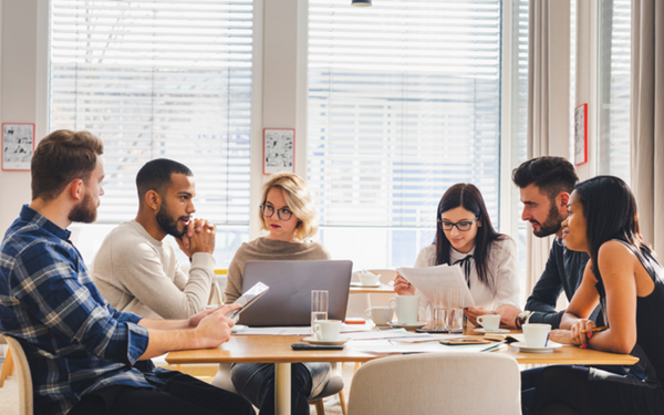 8 Tips para mejorar el entorno laboral
