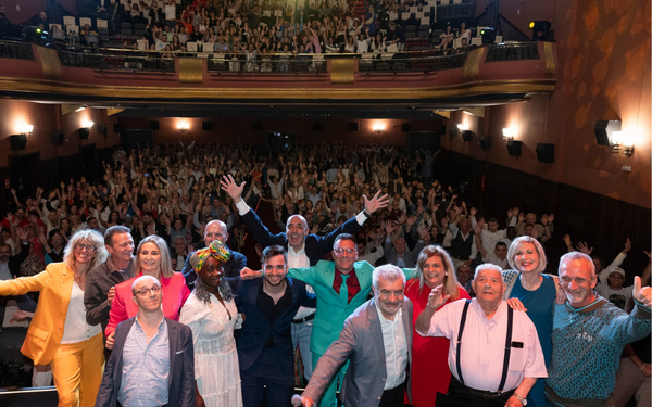 Vivofácil patrocina el ciclo de cine itinerante de “La Sociedad de la Soledad”