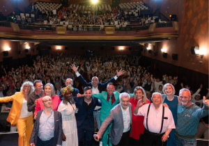 Estreno Mallorca la sociedad de la soledad